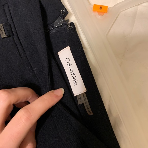 Calvin Klein pencil skirt - Picture 2 of 5